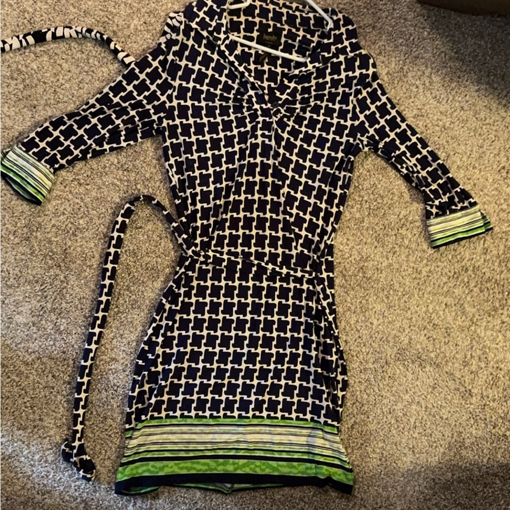 Laundry By Shelli Segal Navy and Lime Midi Dress